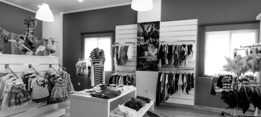 Reforma bajo comercial – tienda de ropa